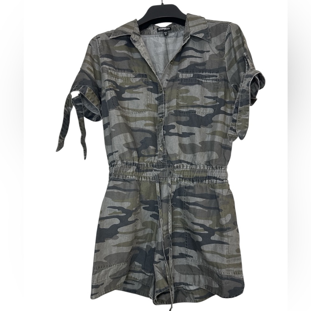 Express Camouflage Short Sleeve Romper